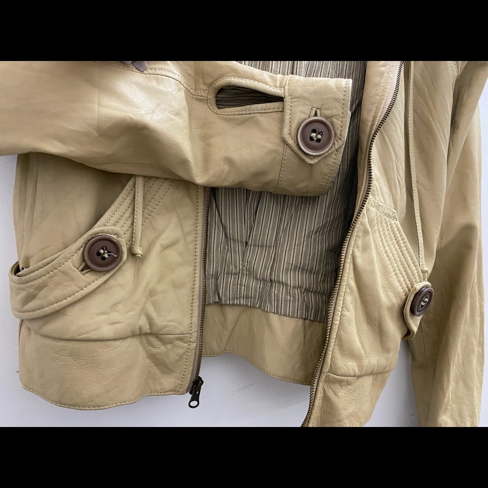 Leather Jacket - image 4